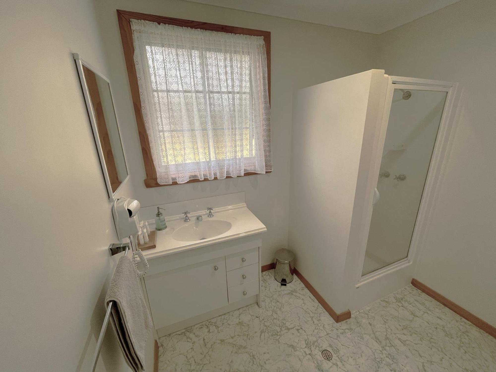 Castaway Holiday Apartments Strahan Εξωτερικό φωτογραφία