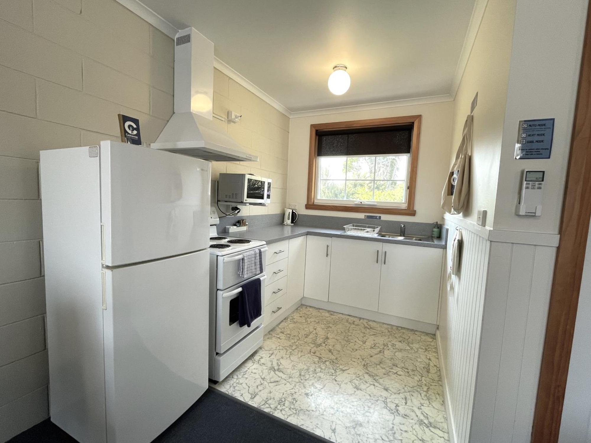 Castaway Holiday Apartments Strahan Εξωτερικό φωτογραφία