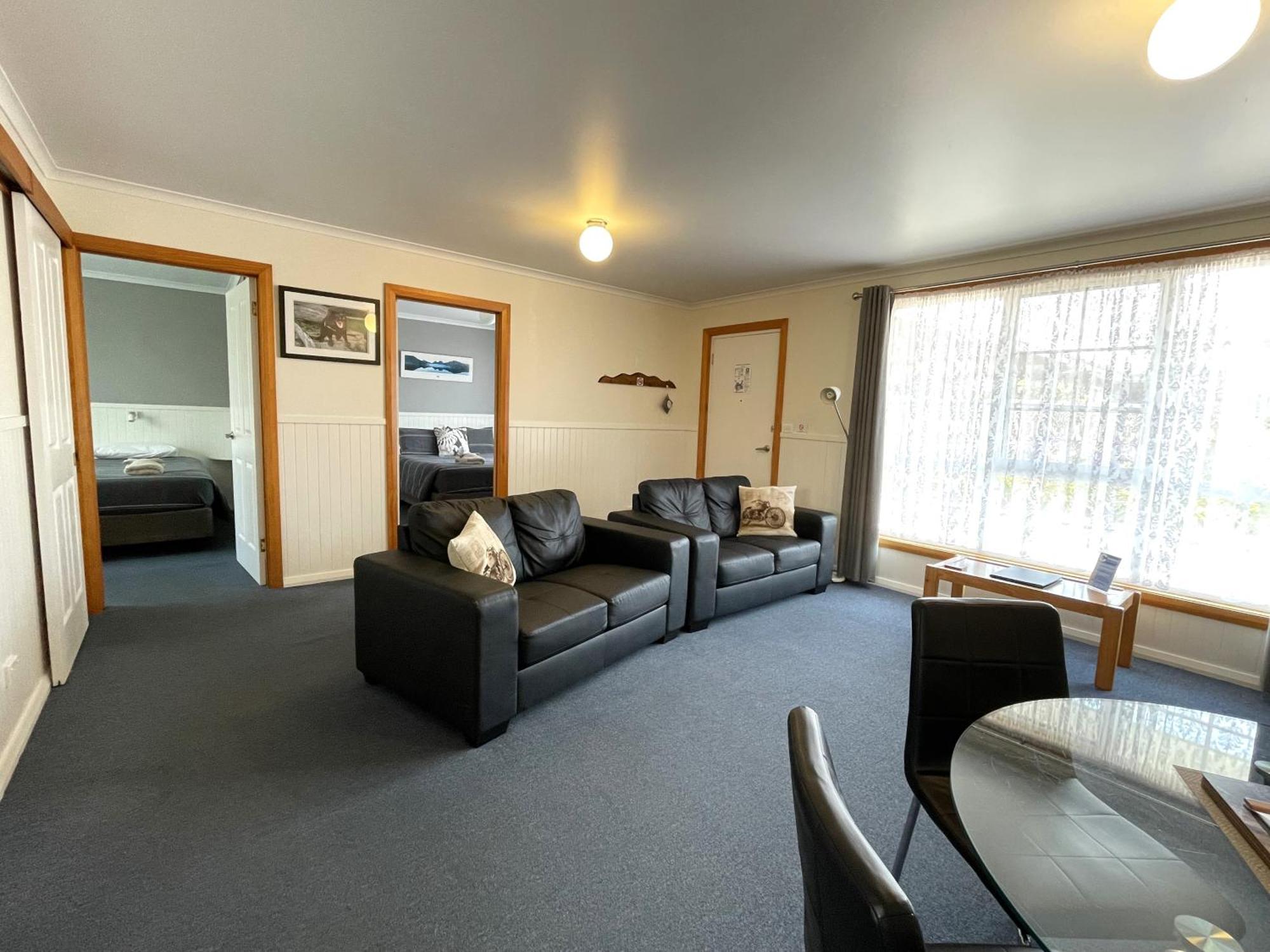 Castaway Holiday Apartments Strahan Εξωτερικό φωτογραφία