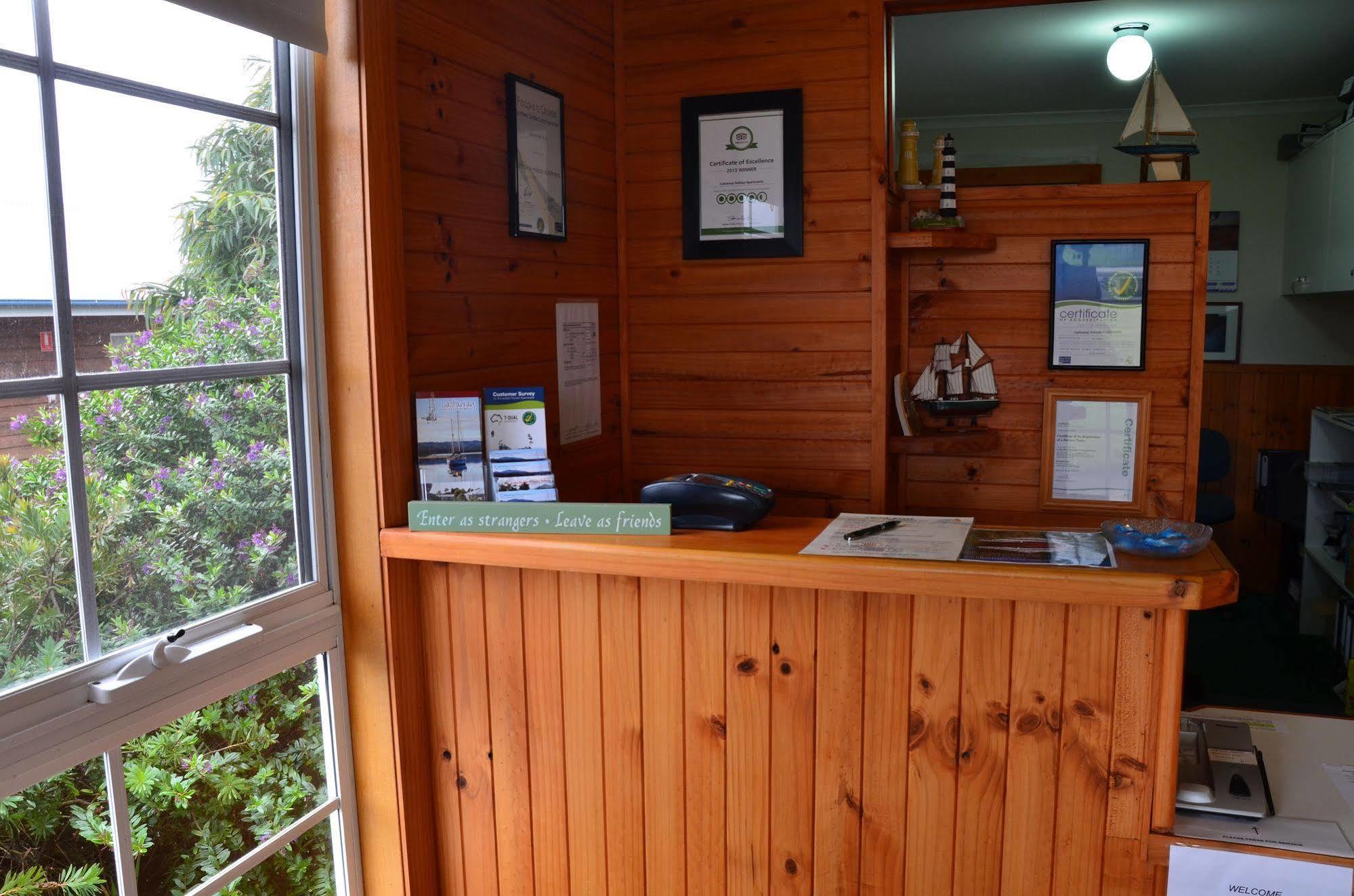Castaway Holiday Apartments Strahan Εξωτερικό φωτογραφία